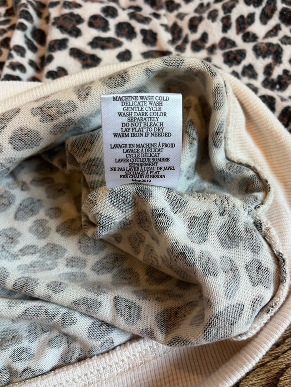 Z Supply Leopard Print Cropped Pullover Sweater Size M - Picture 5 of 9